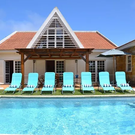 Carnie Mar - Lovely 4 Bedroom - Private Pool - Large Garden - In Natural Park Villa *