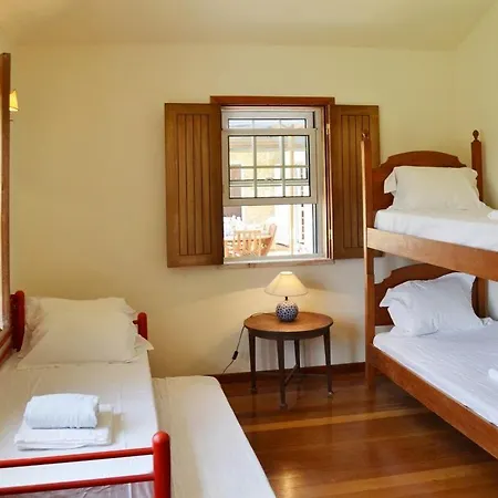Villa Carnie Mar - Lovely 4 Bedroom - Private Pool - Large Garden - In Natural Park
